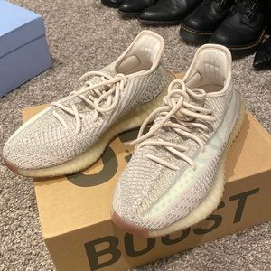 Yeezy boost 350